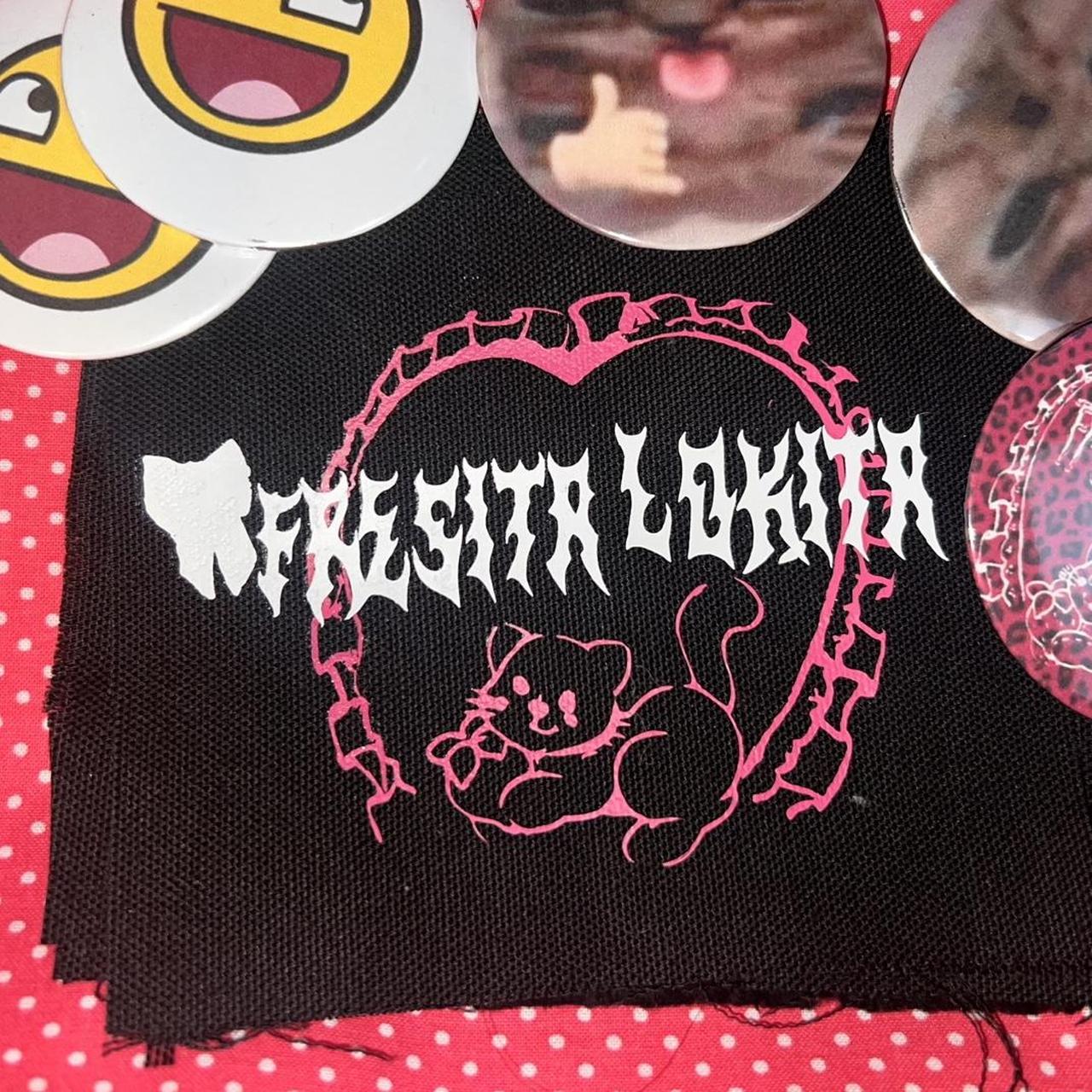 item listed by strawberrlover