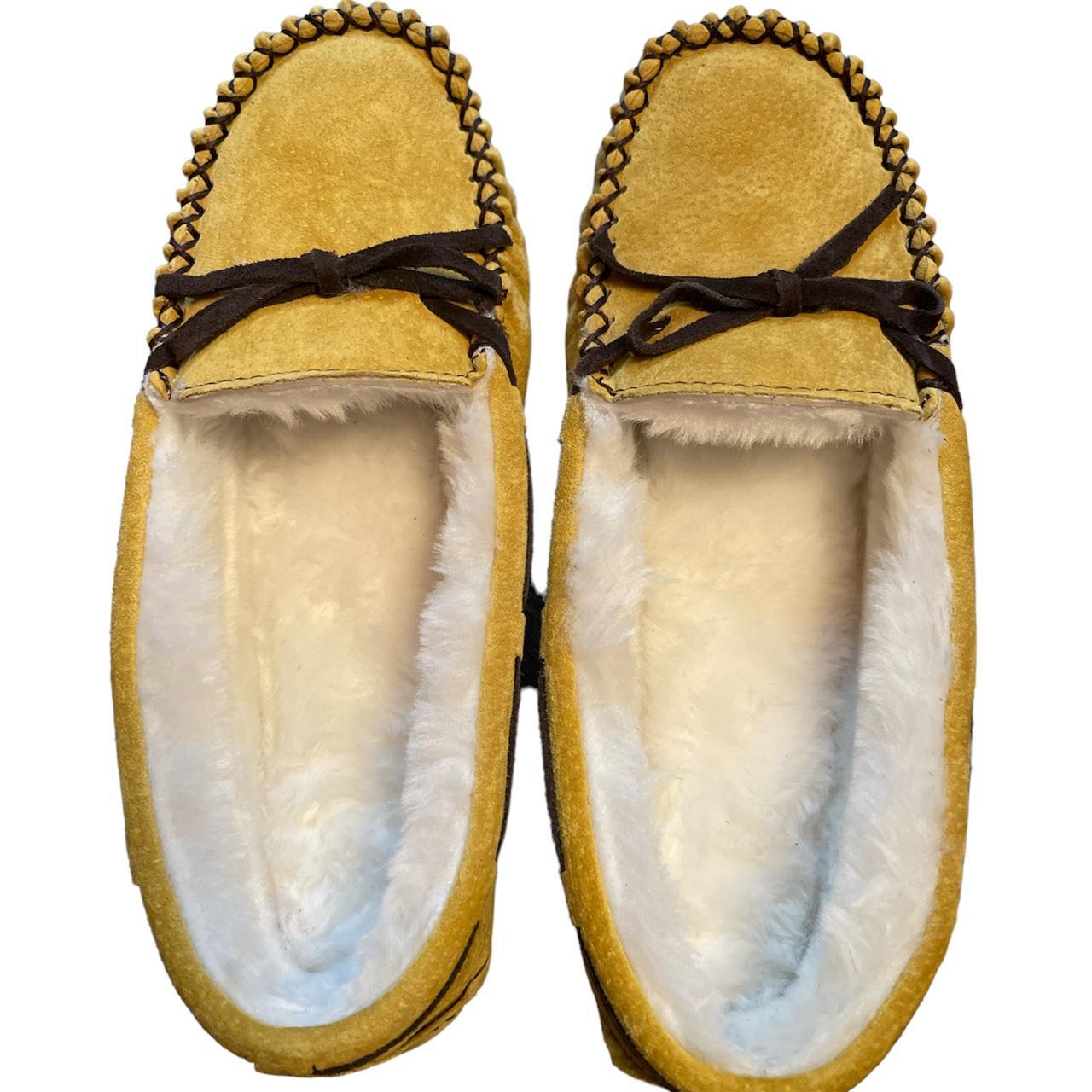 Lamo Women's Yellow and White Slippers