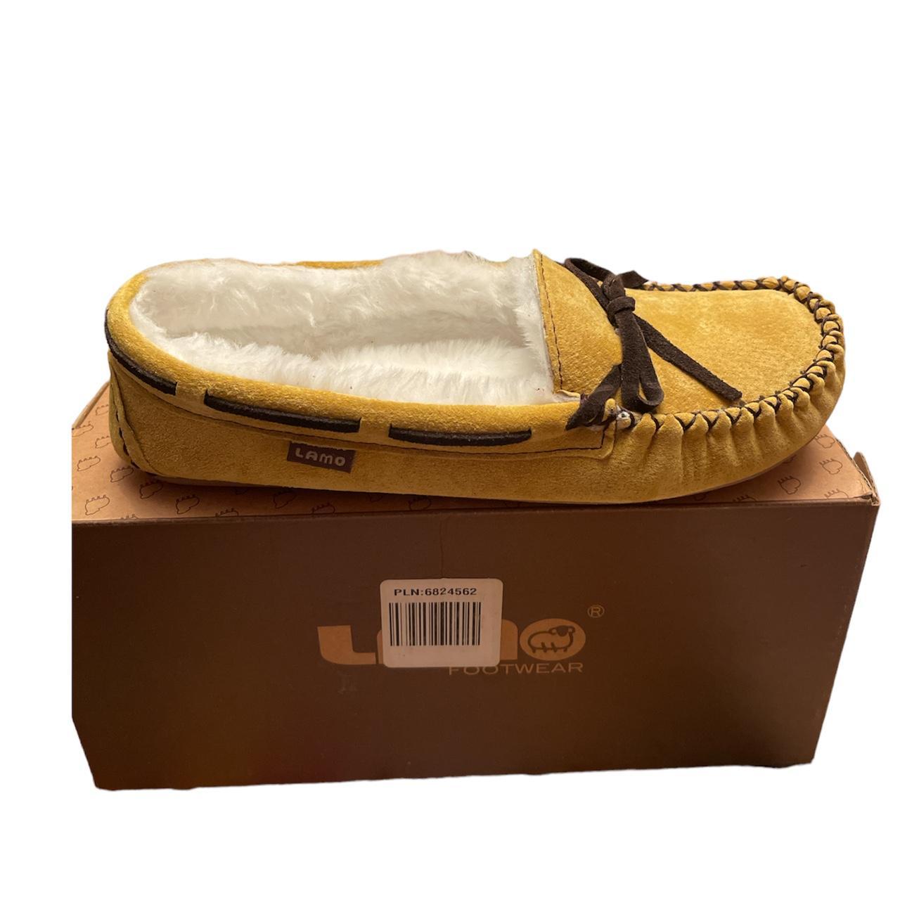 Lamo Women's Yellow and White Slippers (3)