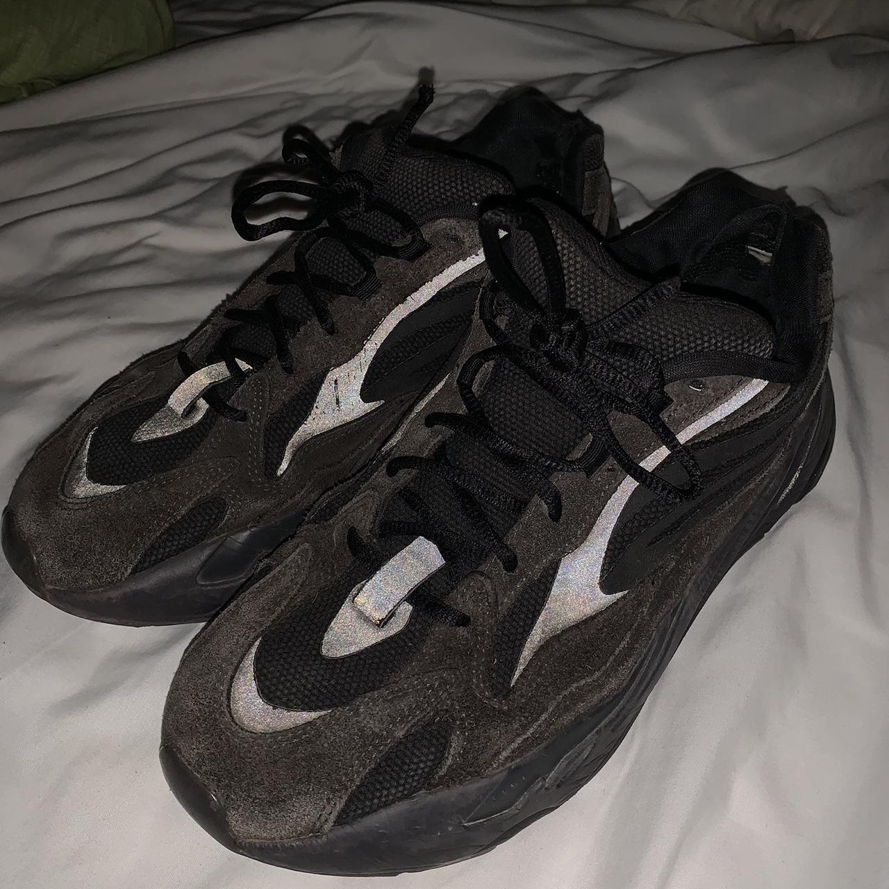 yeezy 700 vanta black reflective