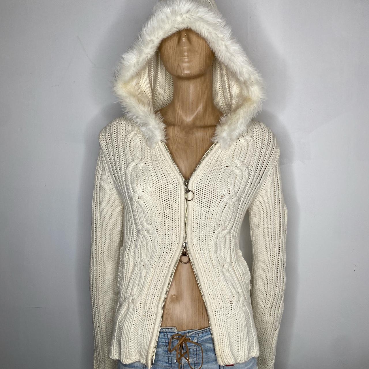 Y2k fur-jacket - Depop