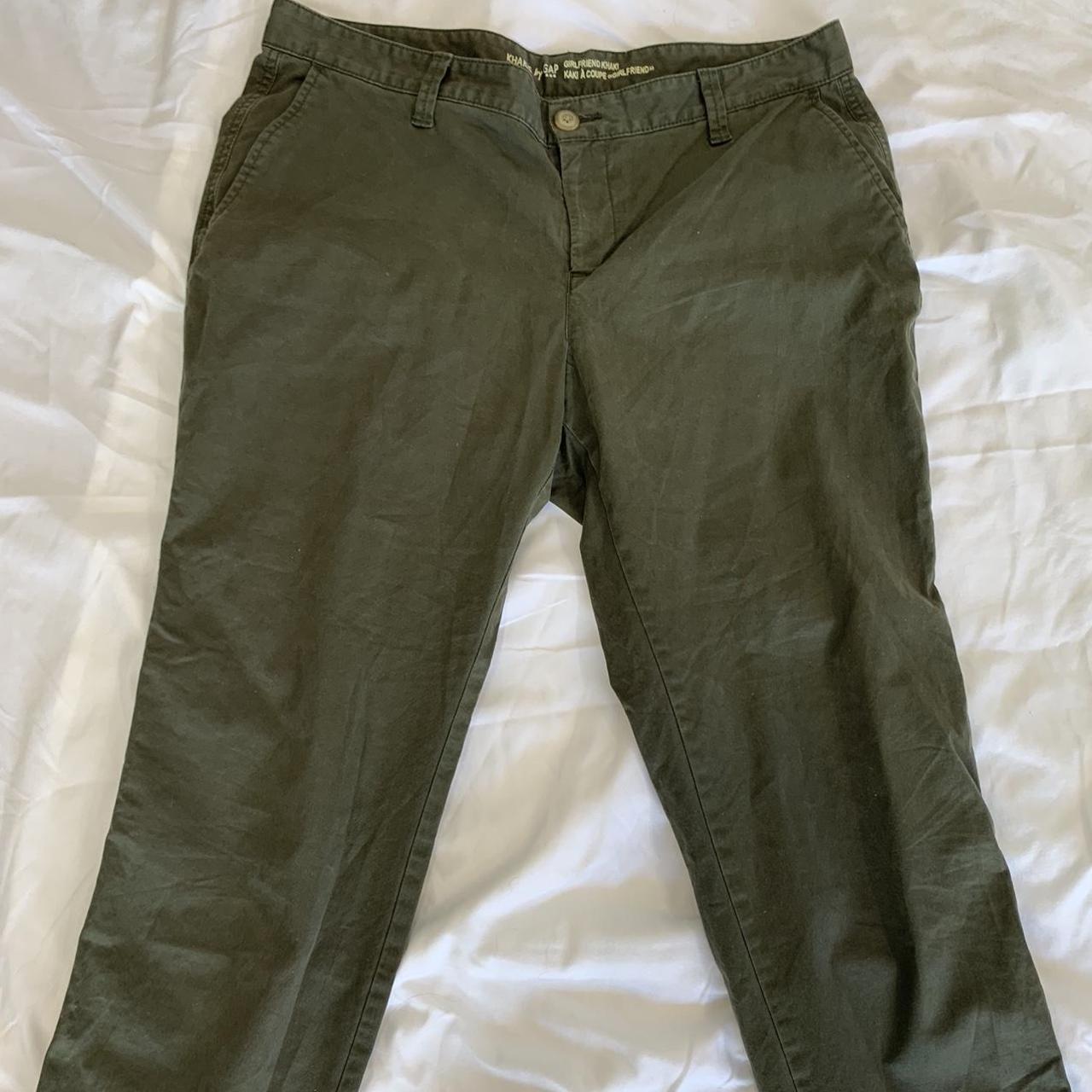 Gap Women's Khaki and Green Trousers | Depop