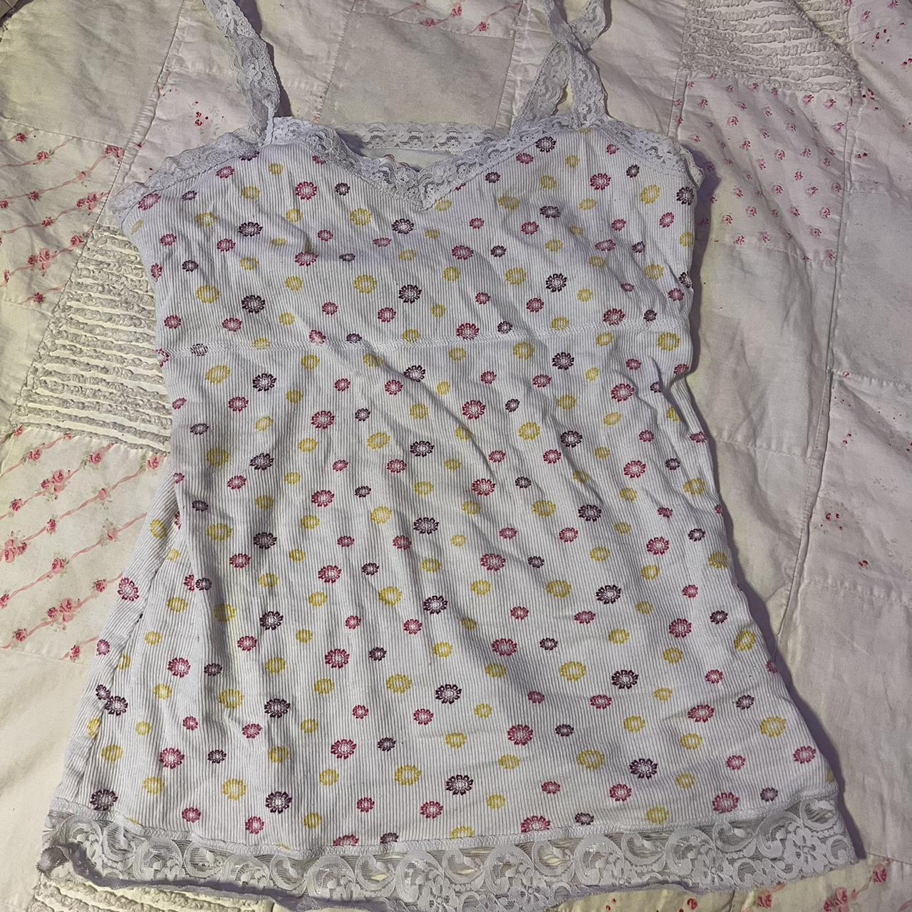 Floral tank top w/ white... - Depop