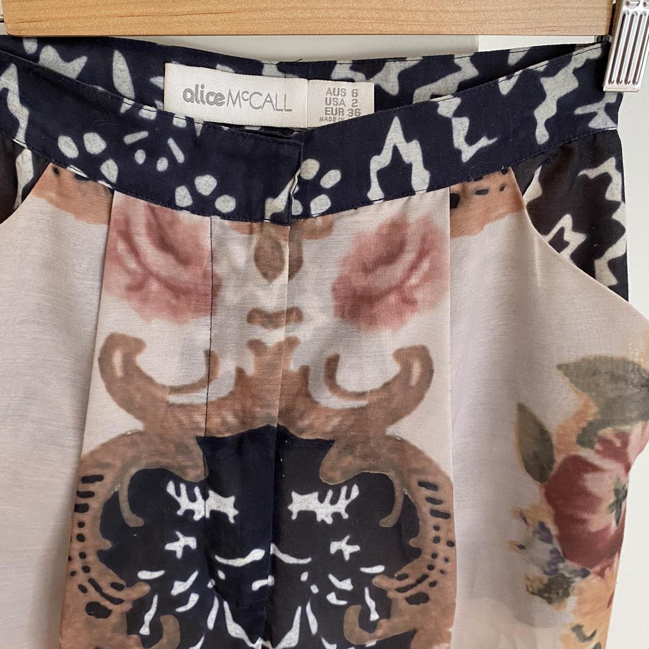 . 🦕 Alice McCall pants 🦕 Size 6 🦕 Unique print,... - Depop