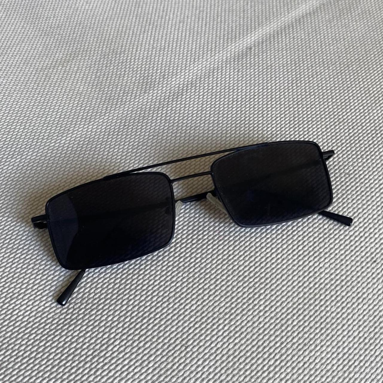 Black Wire Frame Rectangular Sunglasses Very Matrix Depop 