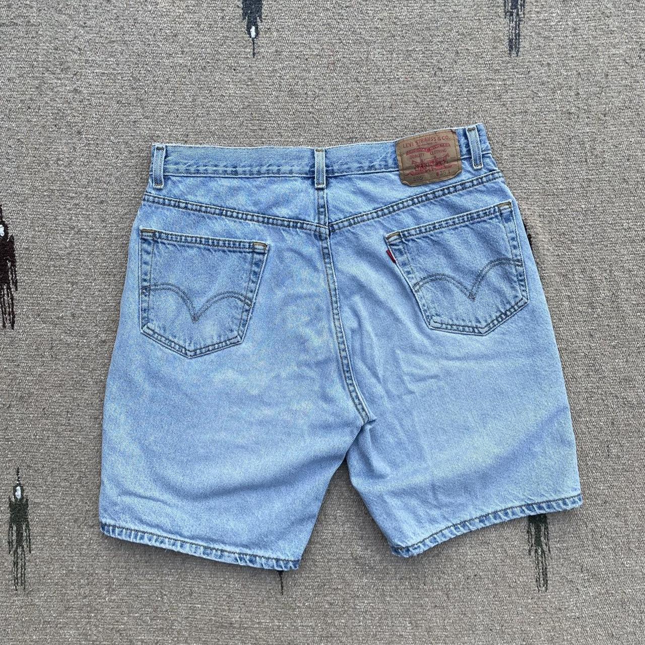 Levi's Men's Blue and Red Shorts (4)
