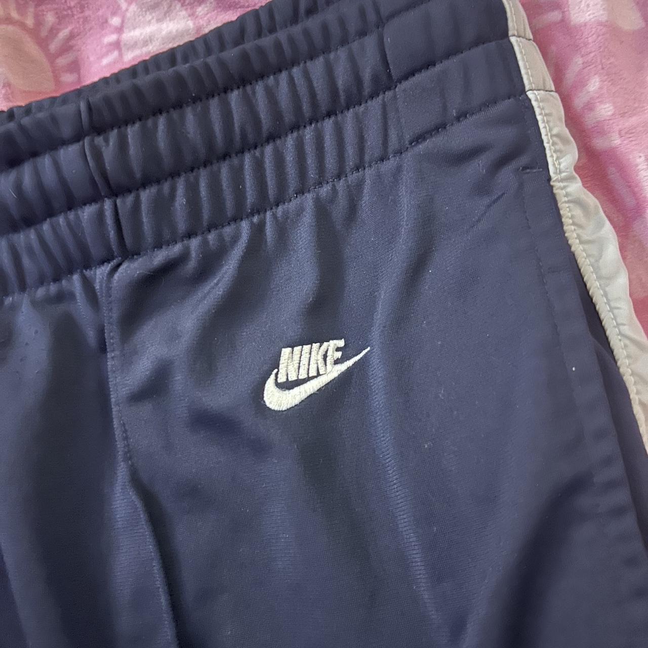 item listed by haileasellsitall