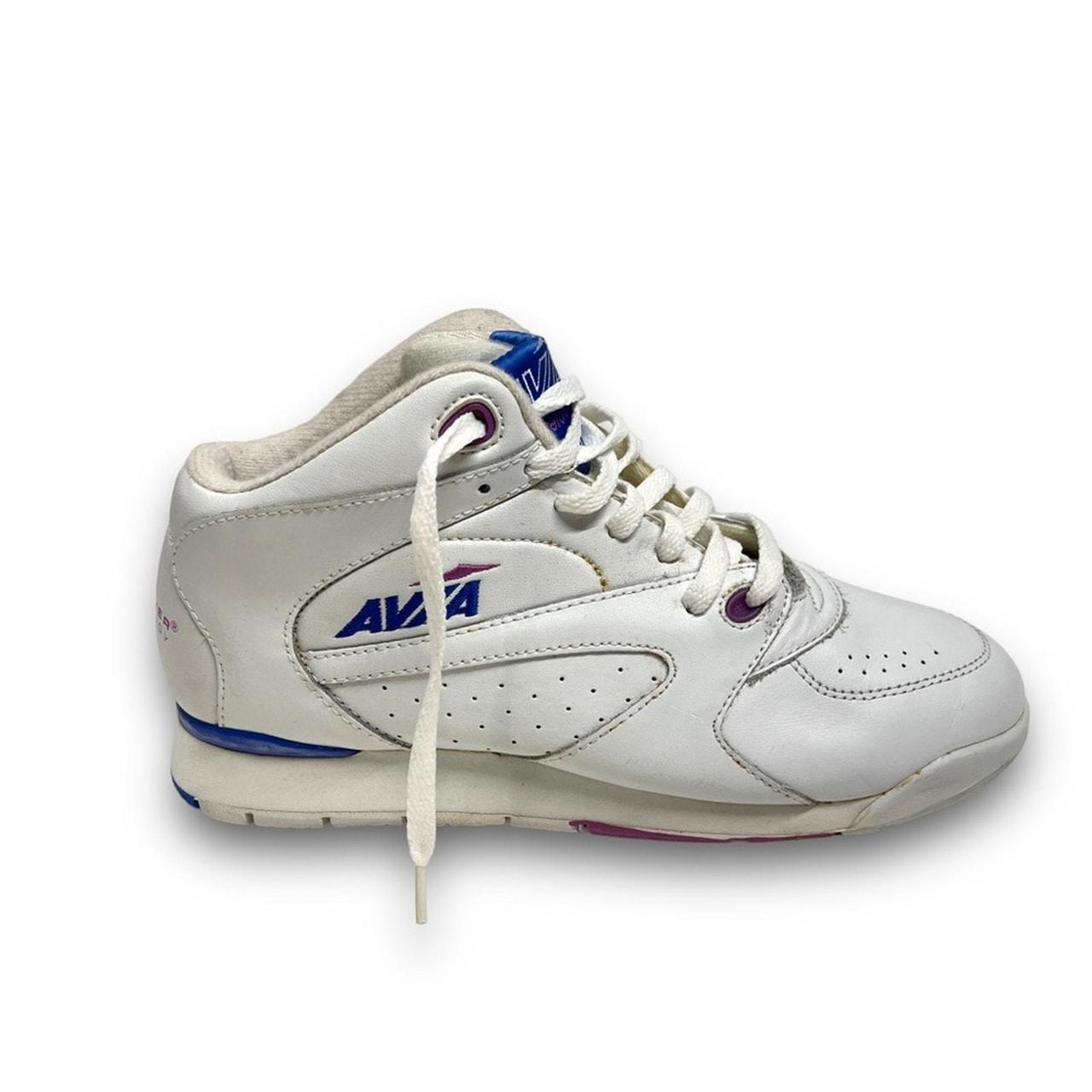 Avia fashion cantilever sneakers