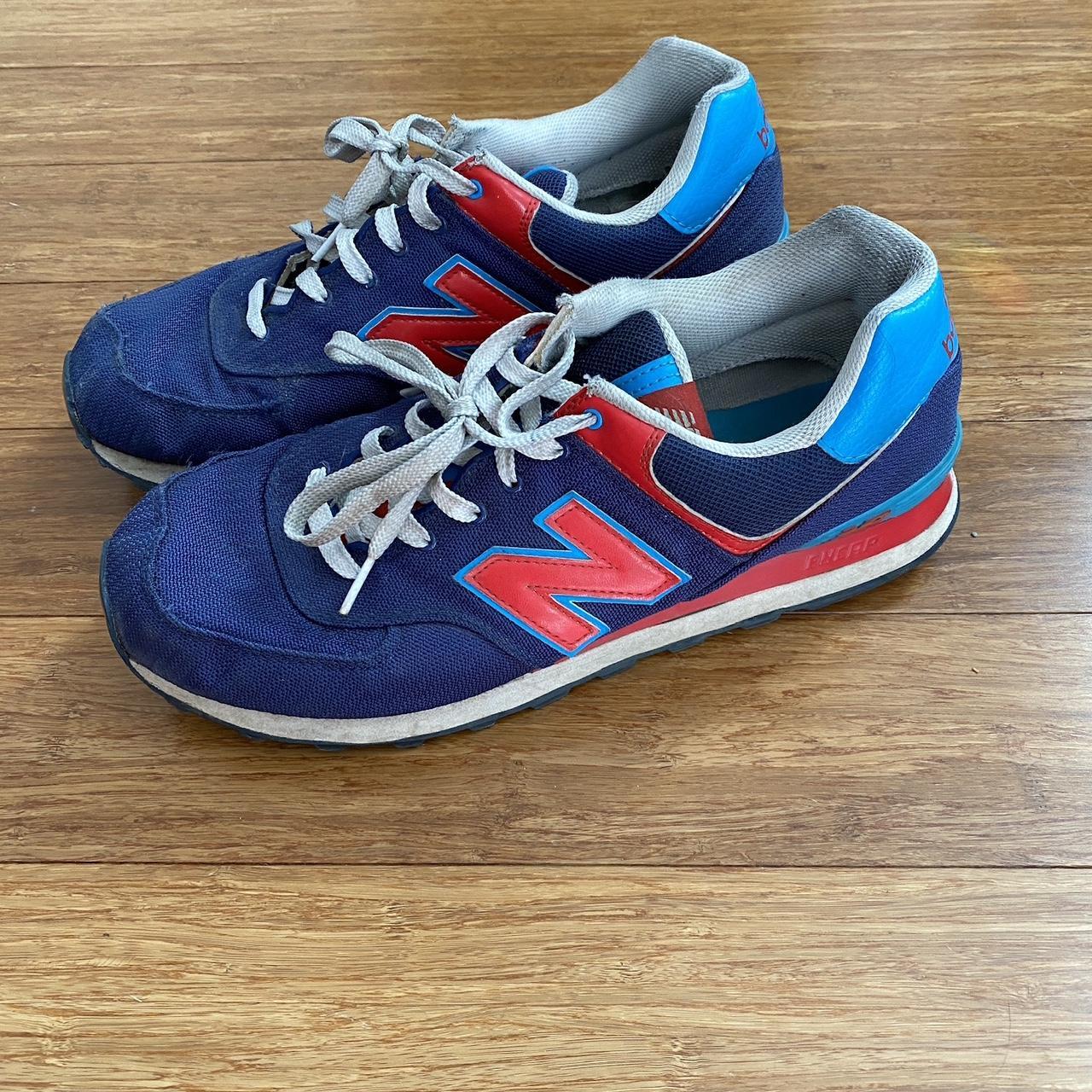 New Balance Men's Blue and Red Trainers | Depop