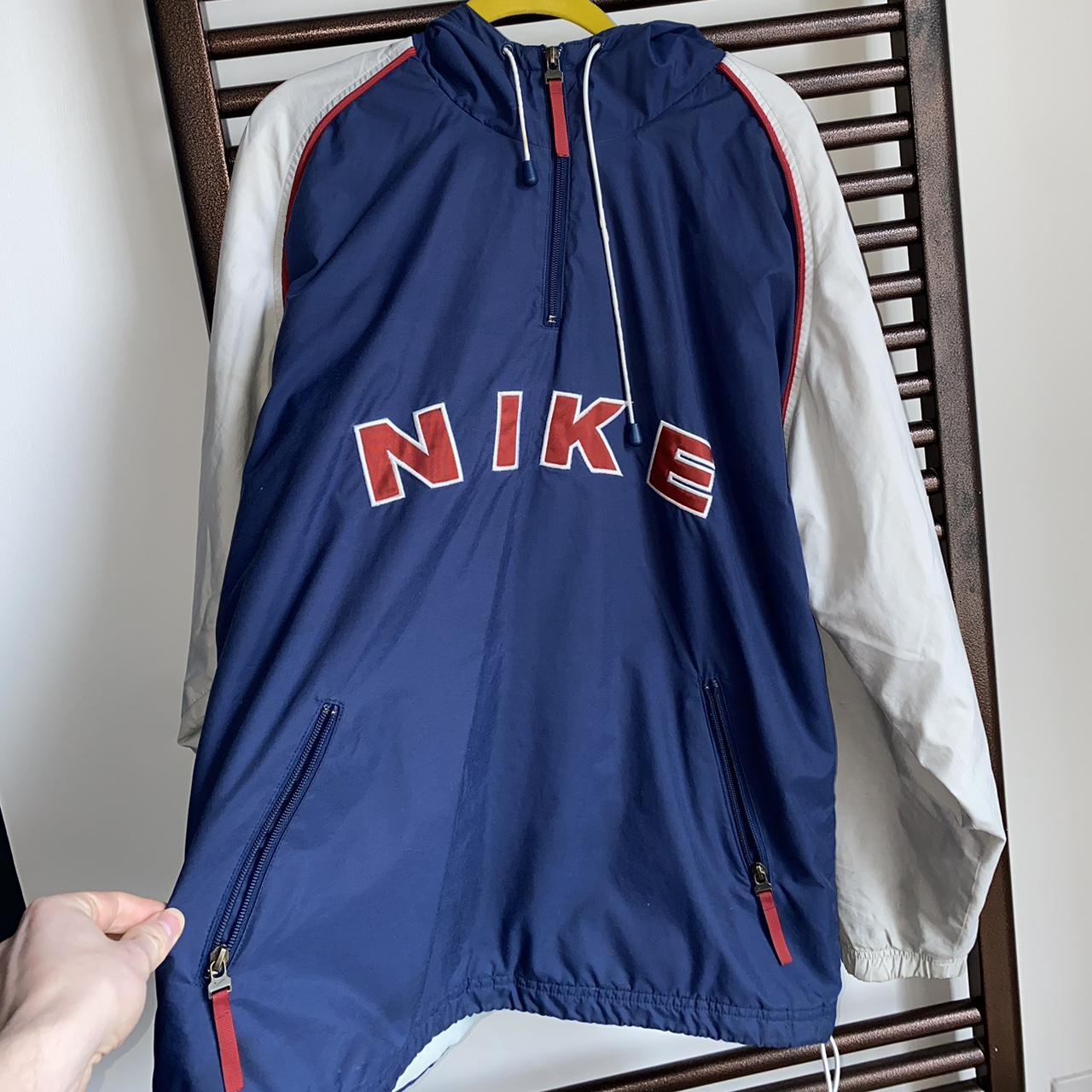 oversized nike pullover vintage