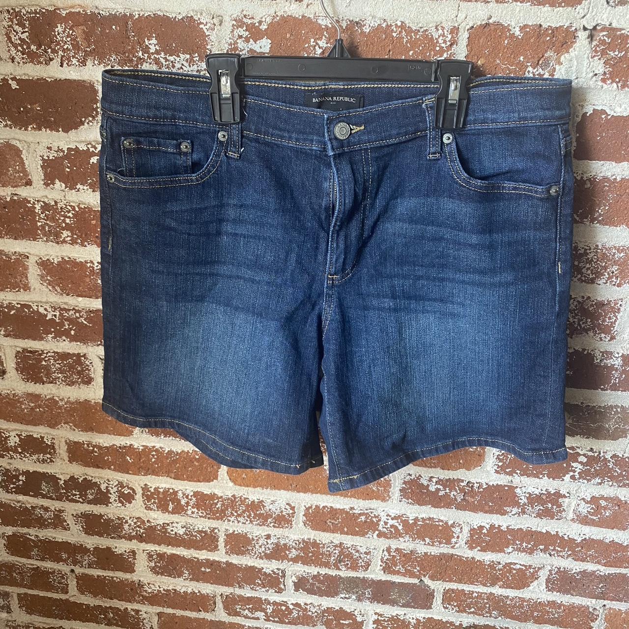 item listed by goinggreenthrifts