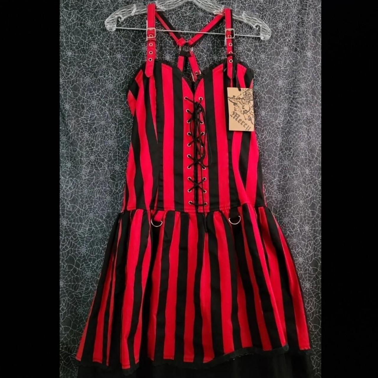 Hot Topic Women's Black and Red Dress