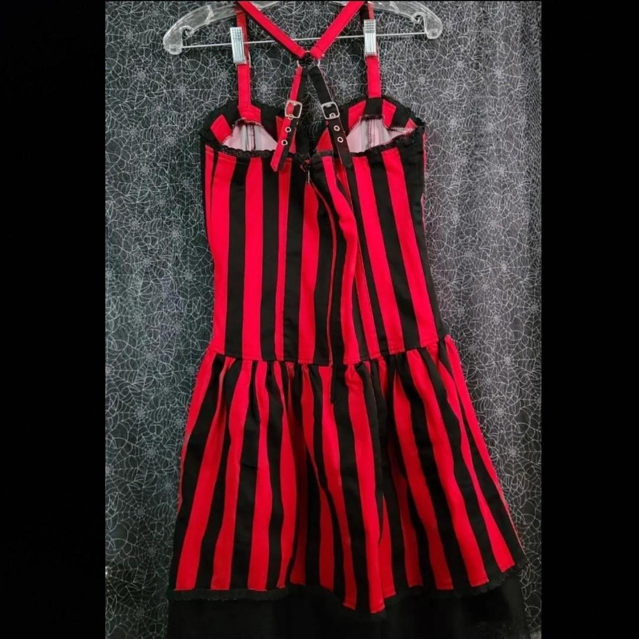 Hot Topic Women's Black and Red Dress (3)