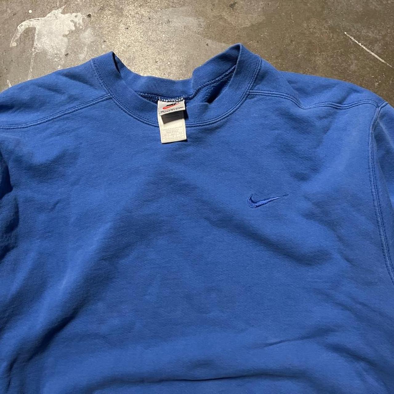 Nike crewneck best sale sweatshirt baby blue