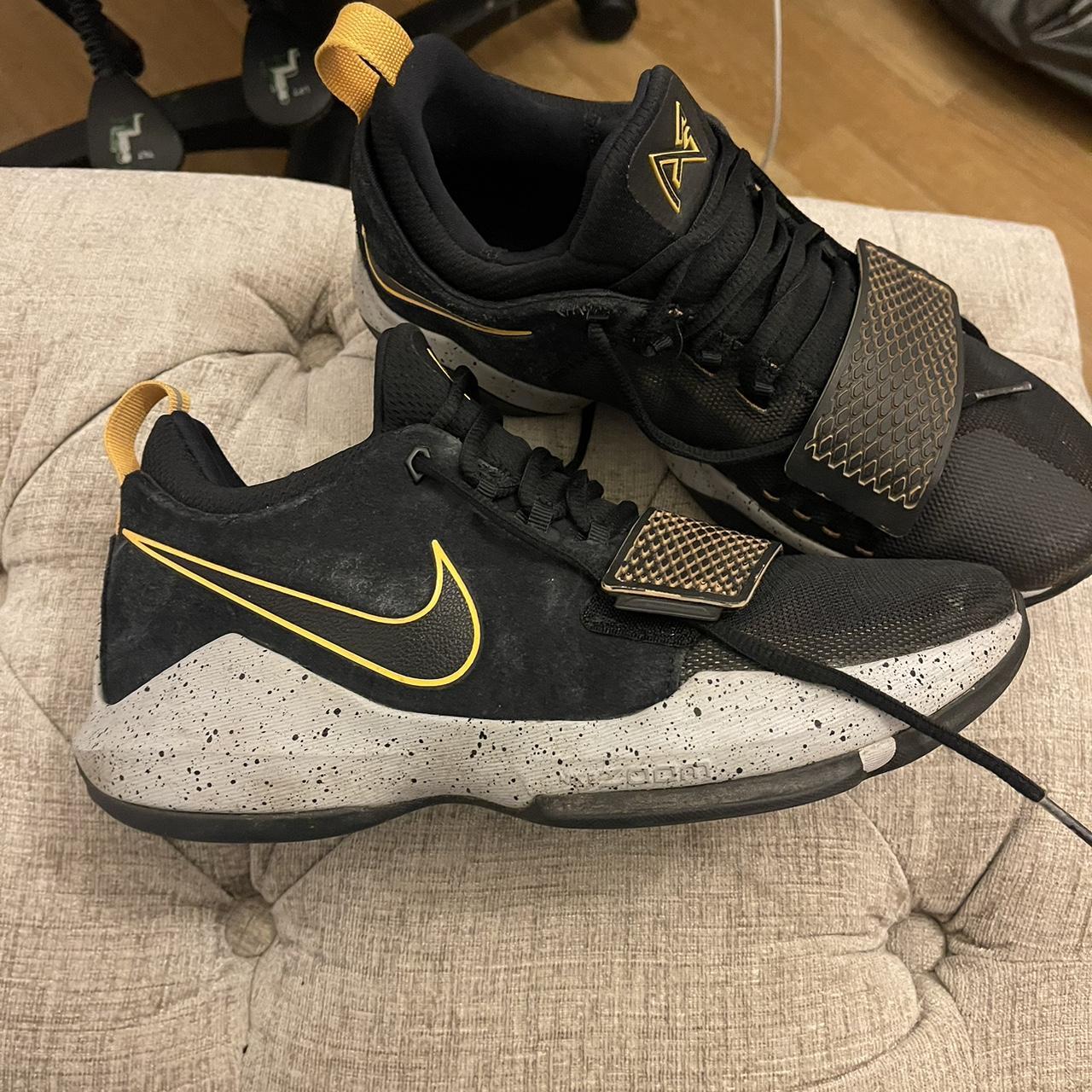 pg1 basketball shoes