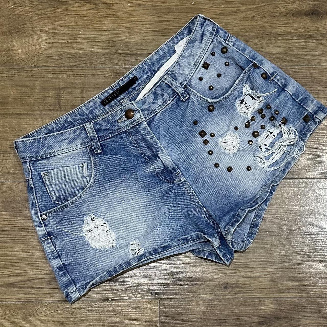 item listed by anetared