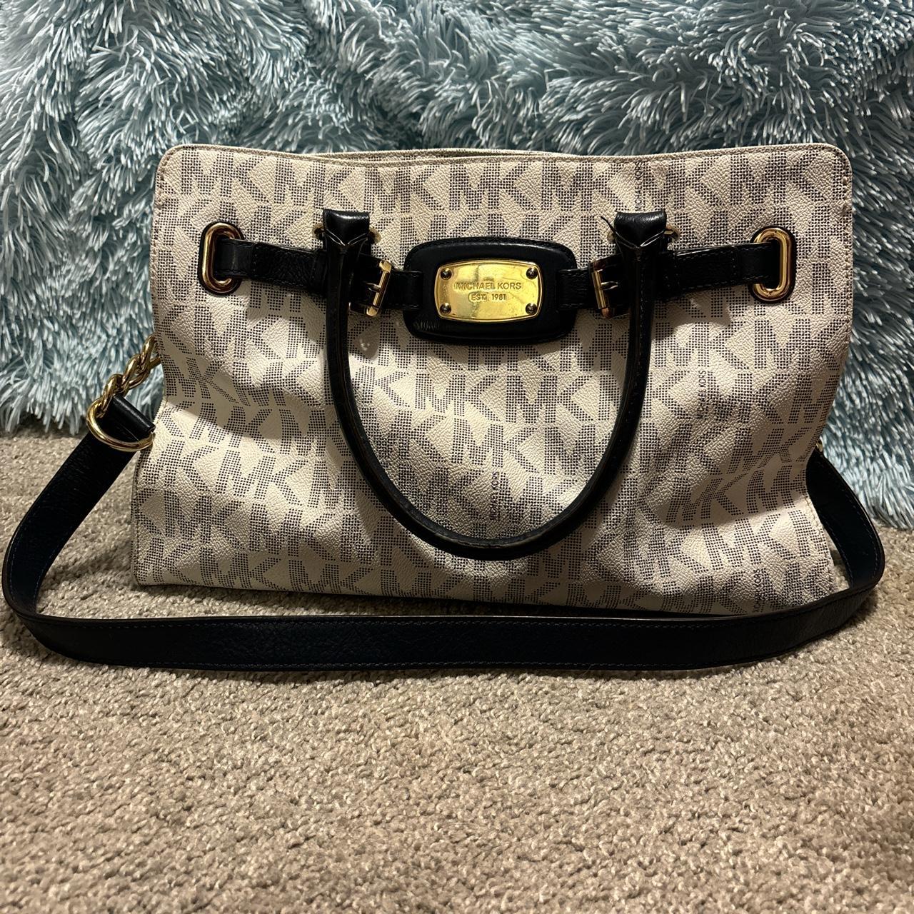 Michael kors hamilton on sale purse navy