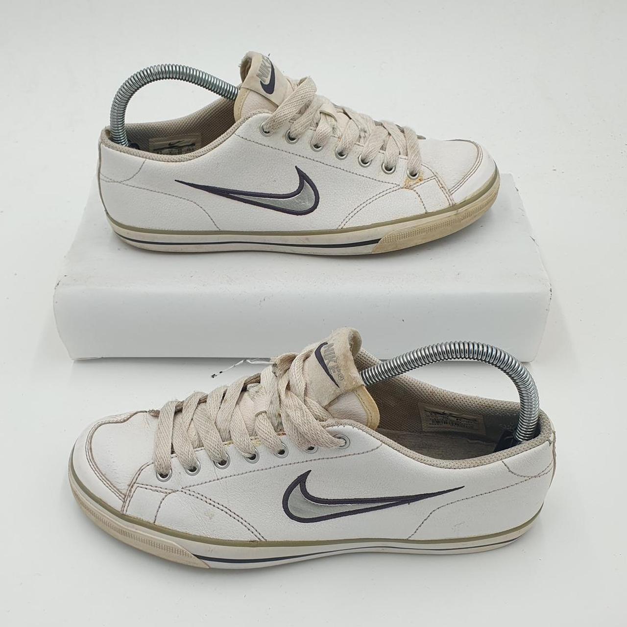 Nike hotsell capri trainers