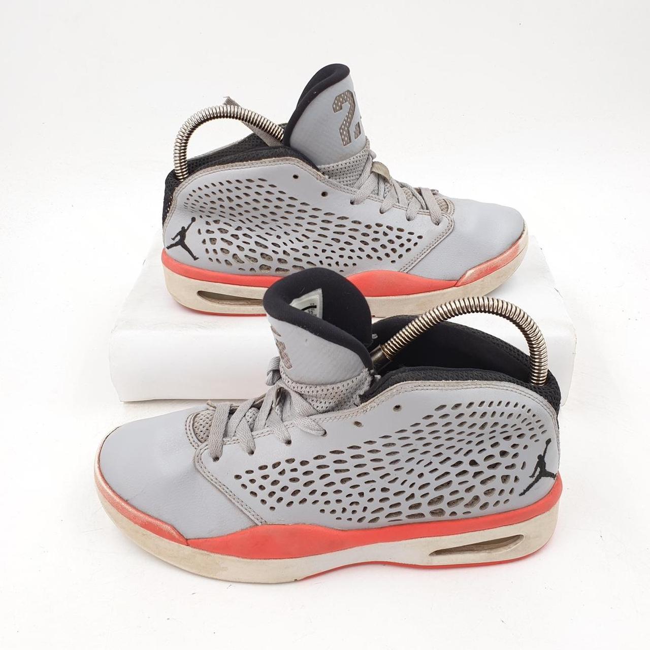 jordan flight shoes grey