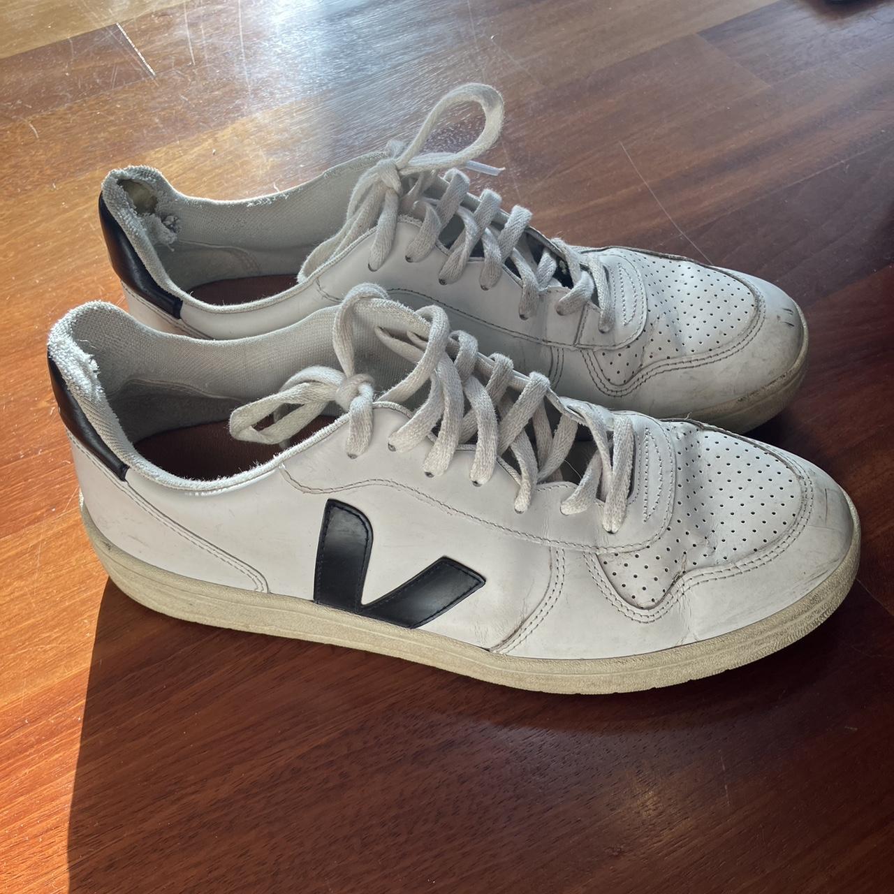 Second hand veja store trainers