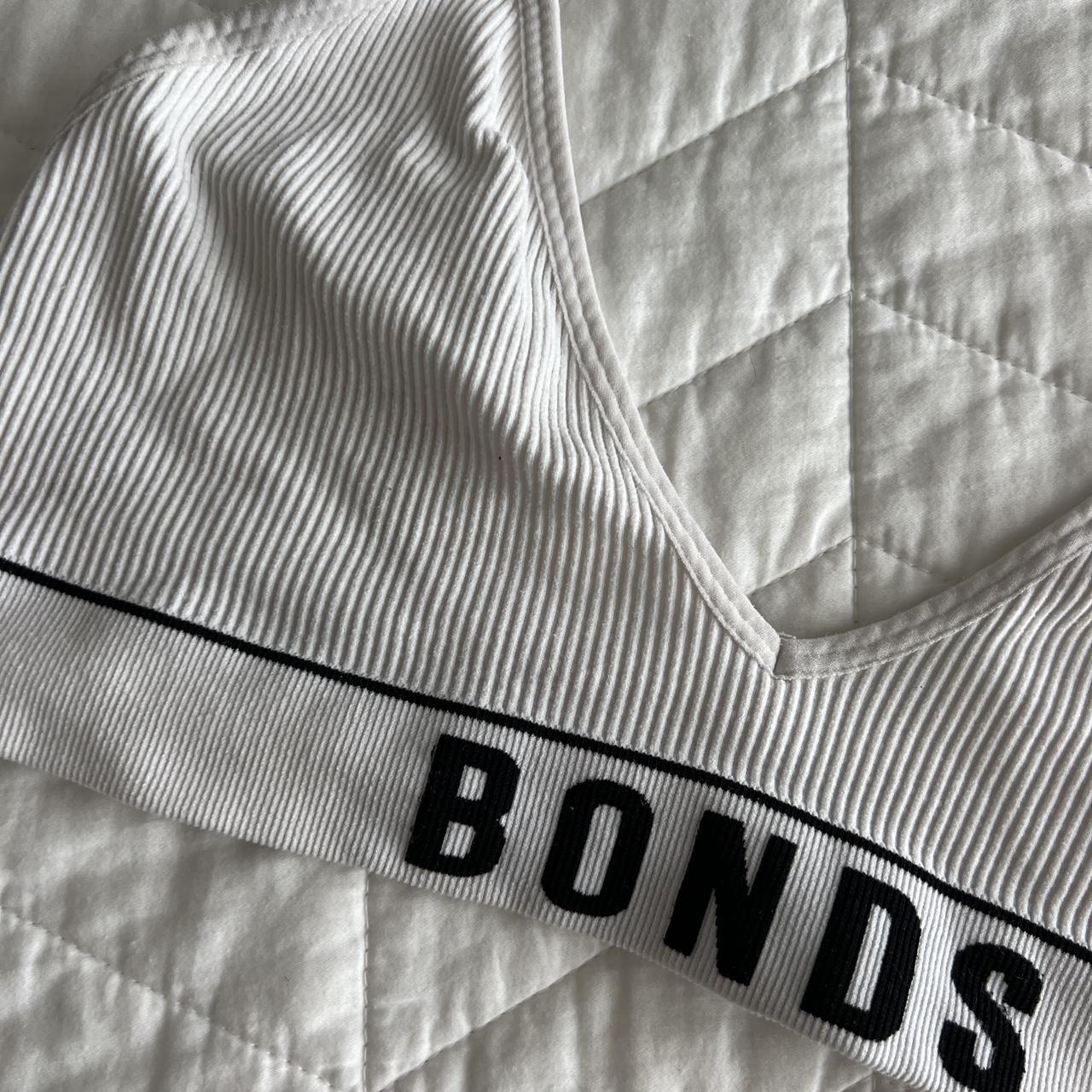 Bonds Women's White and Black Bra | Depop
