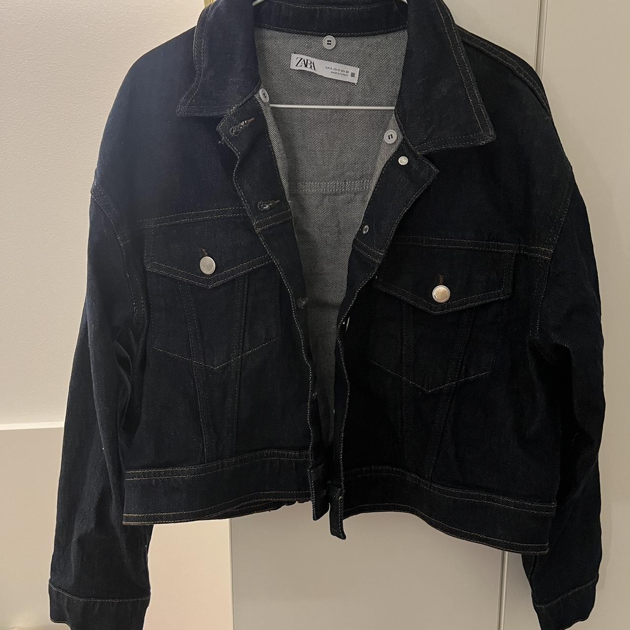 Zara denim jacket short never wore S - Depop