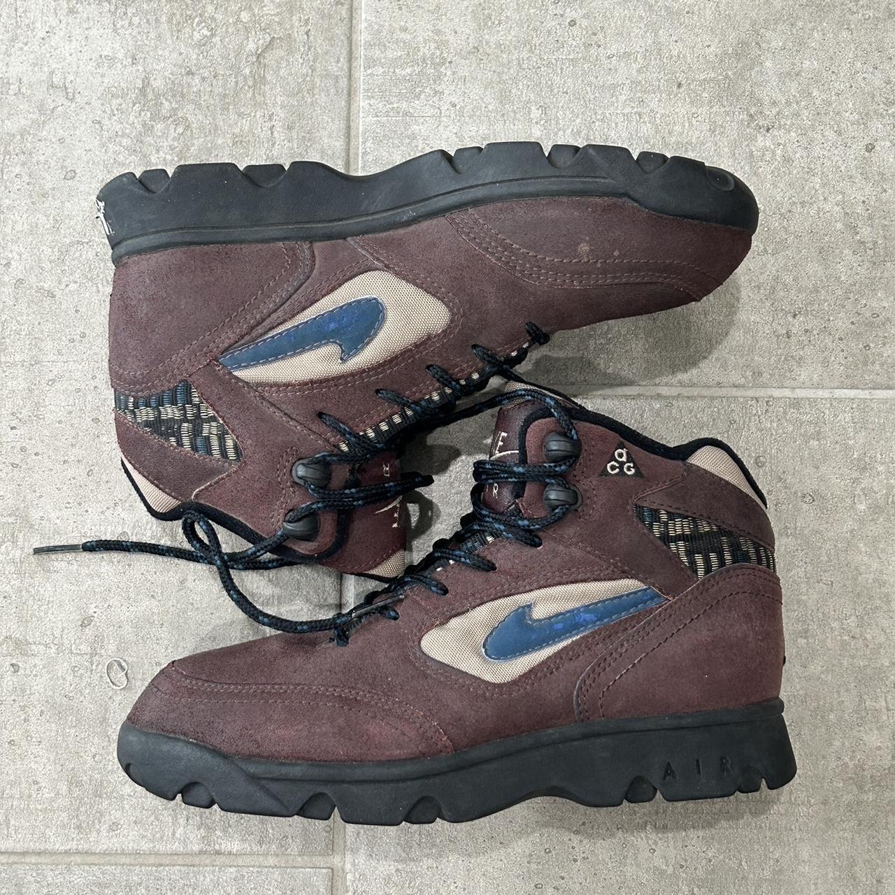 Nike vintage outlets ACG hiking sample boots