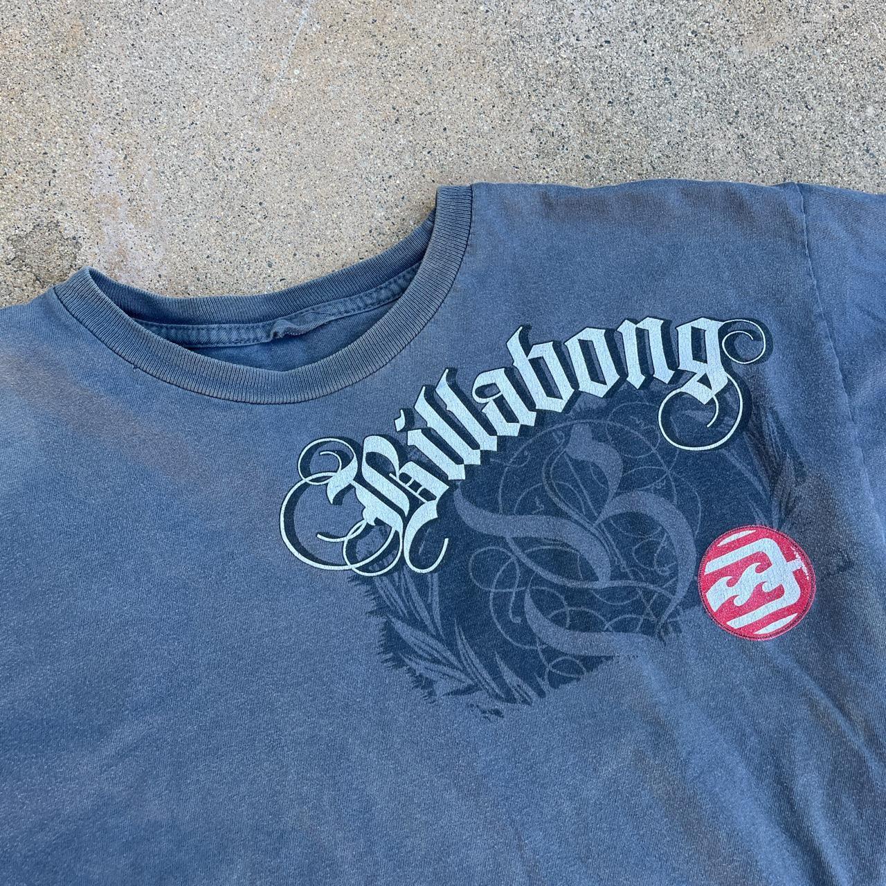 Y2K Nicely faded Billabong tee. No size tag,... - Depop