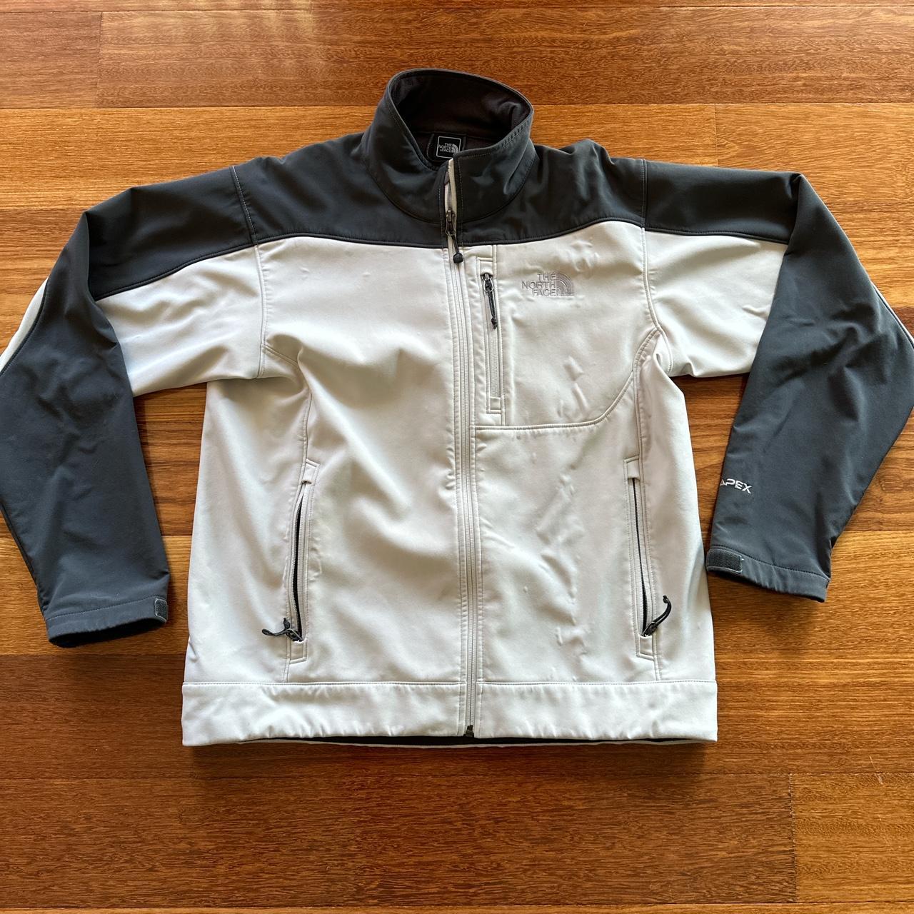 Vintage white North Face fleece lined jacket would... Depop