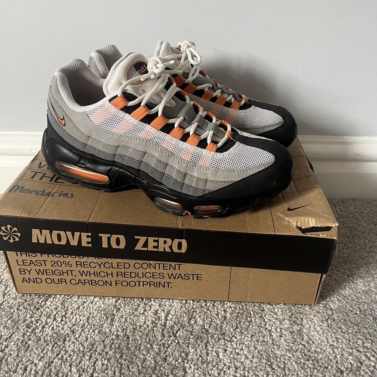 95 Black Weight Of Air Max 95 Slightly Used Nike Air Max 95 2011