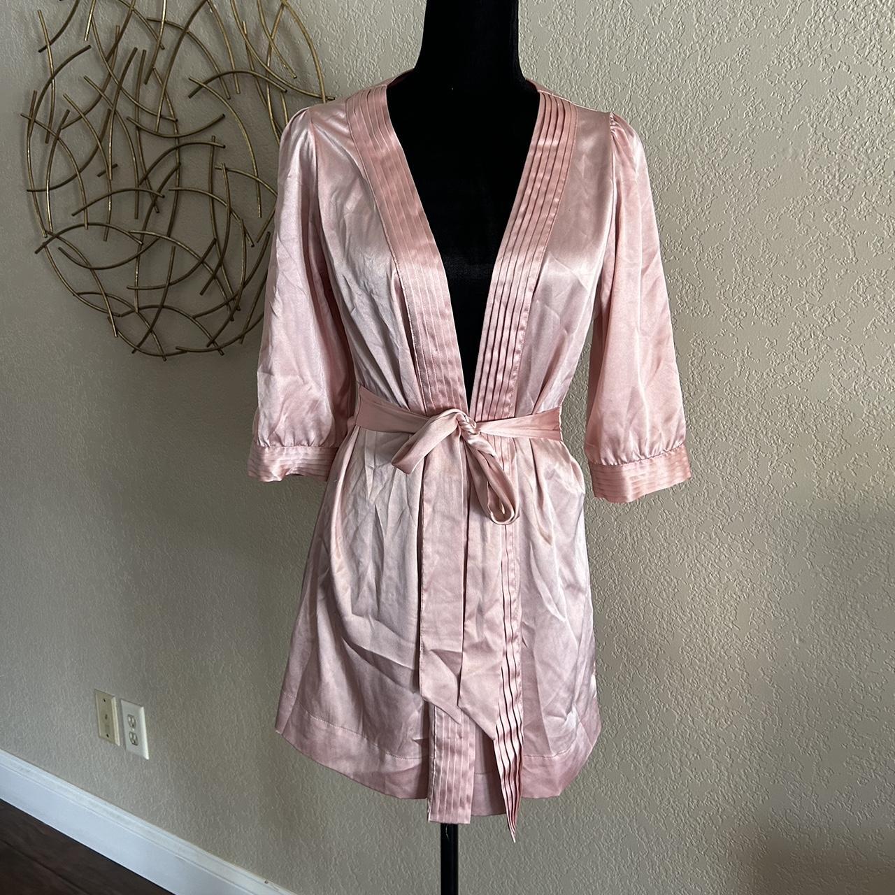 Victoria's Secret Women's Pink Robe Depop