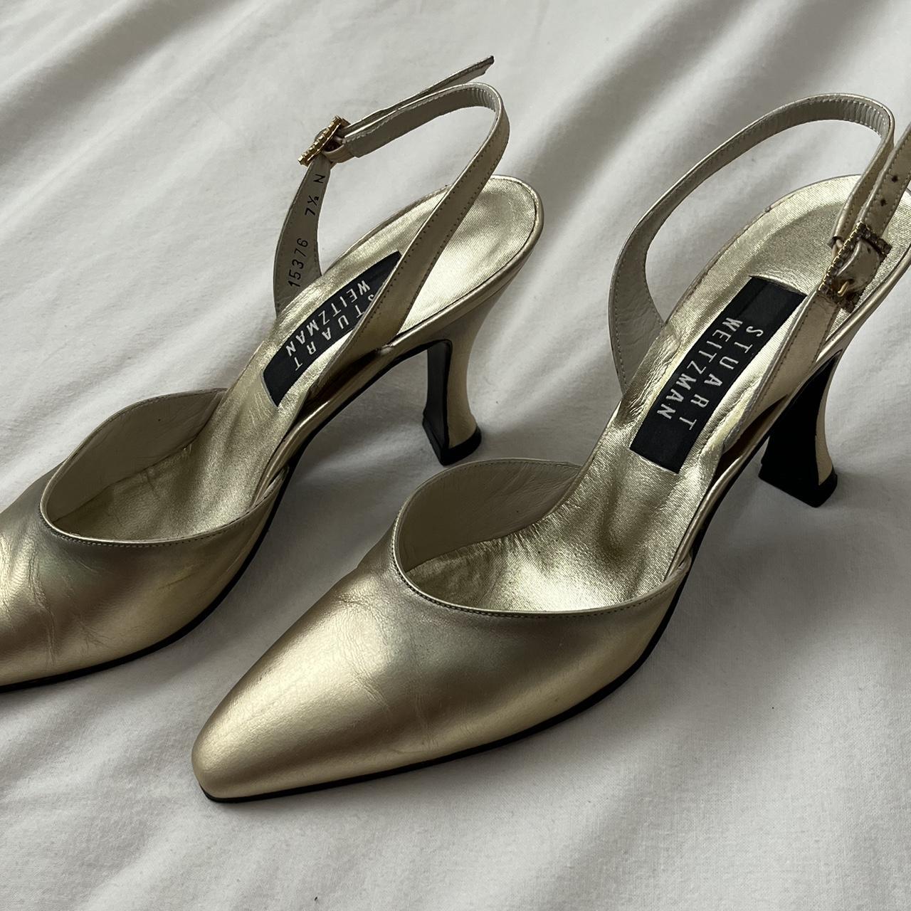 stuart weitzman kitten heels