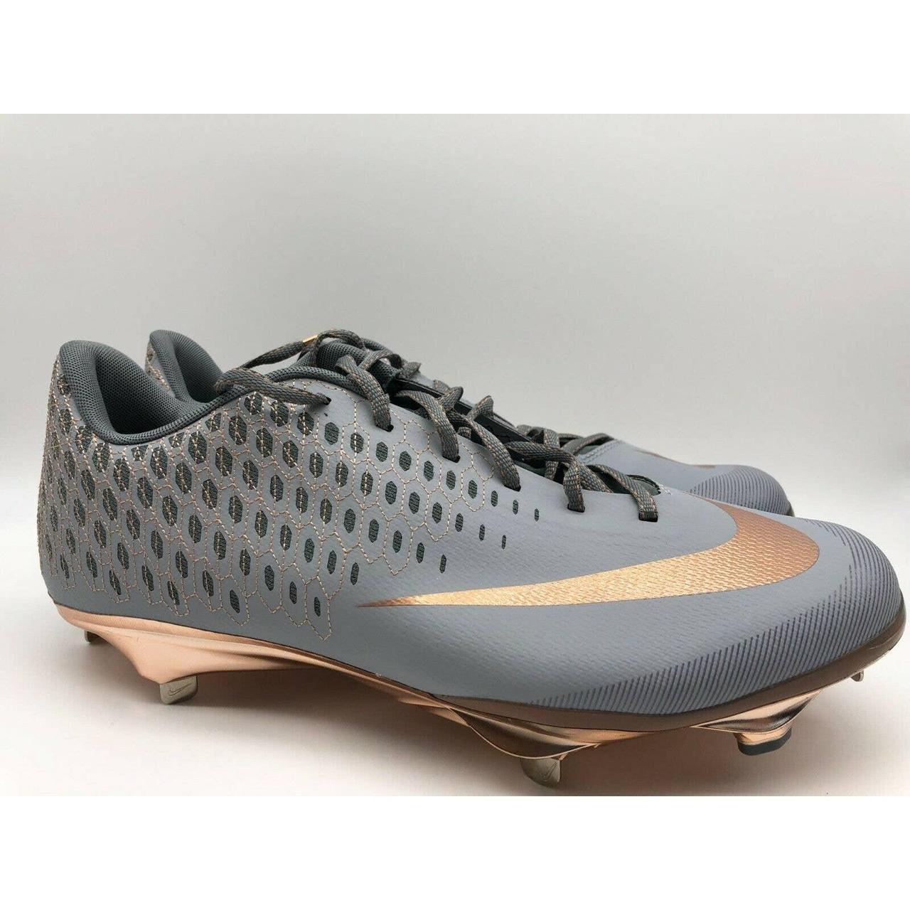 Nike Men's Lunar Vapor Ultrafly Elite 2 Baseball Cleat