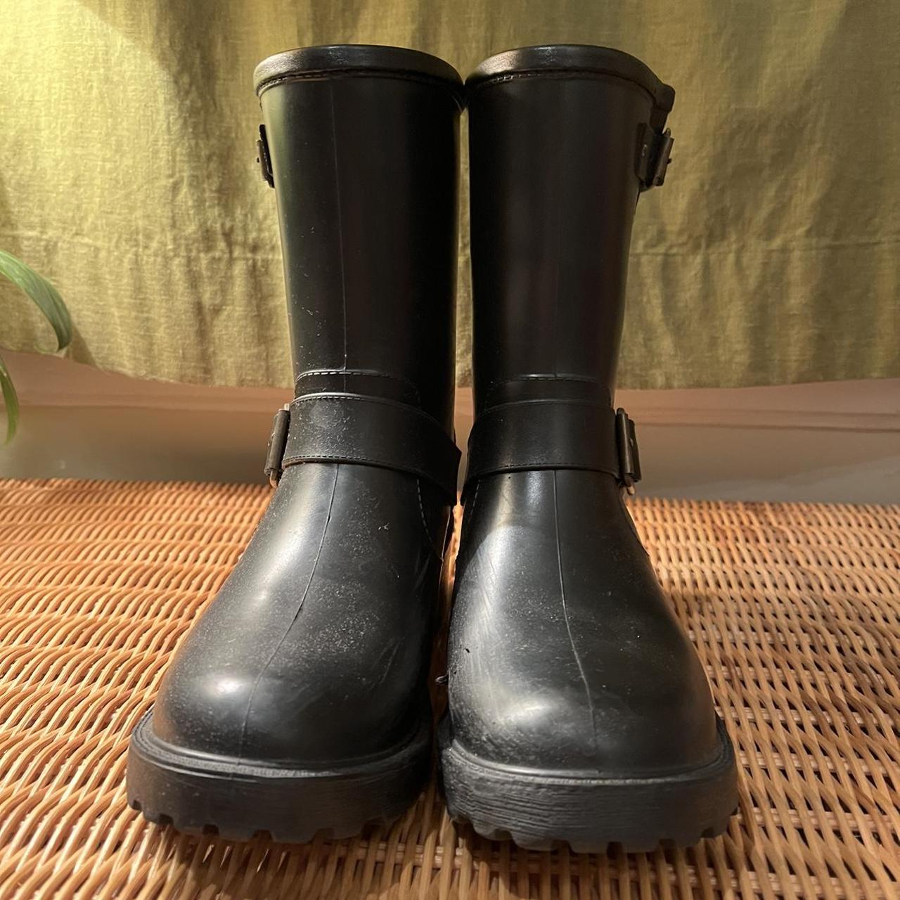 Däv Women's Gold and Black Boots (3)