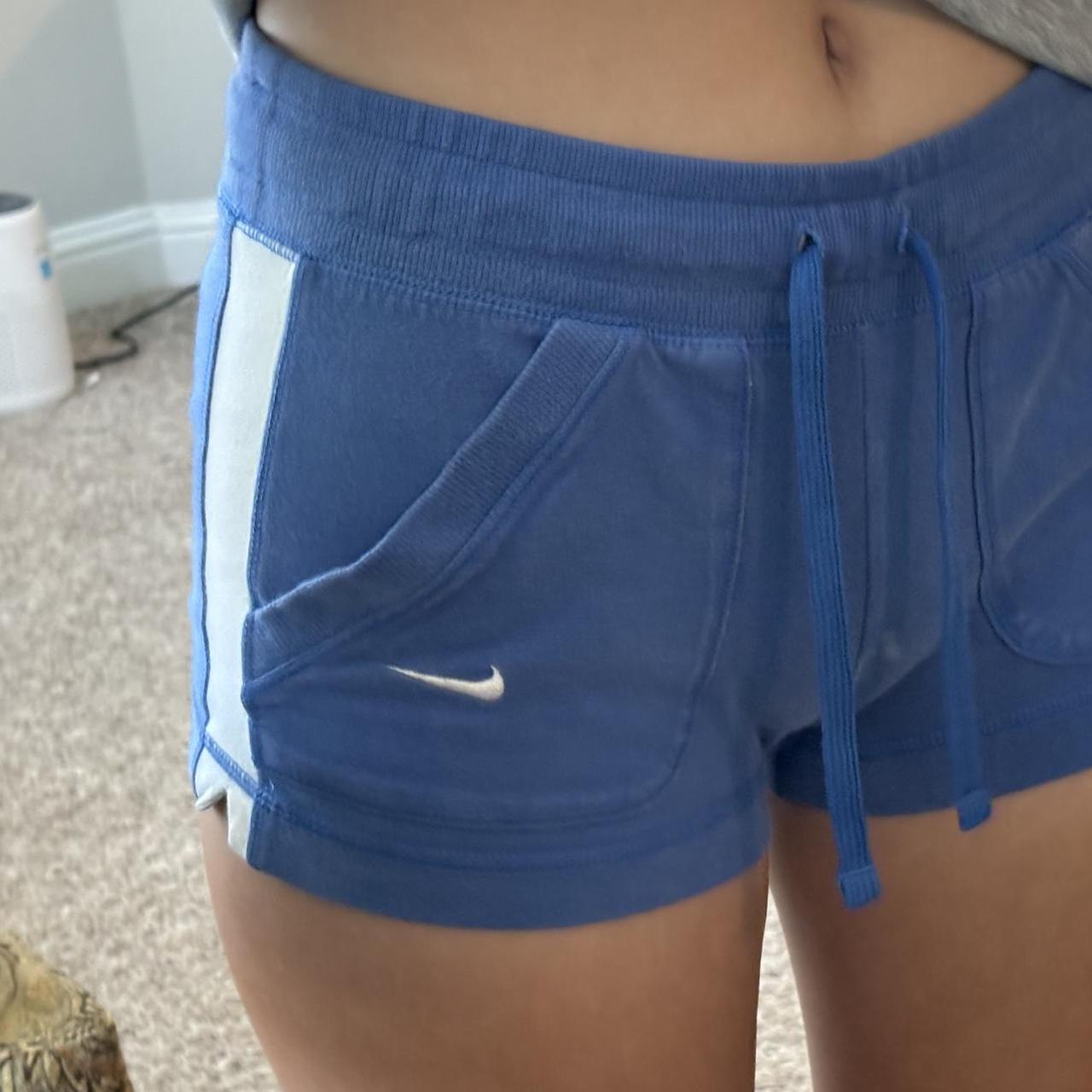 sweatshorts nike womens