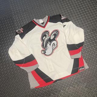 Cool vintage hockey jersey. #thrift #vintage - Depop