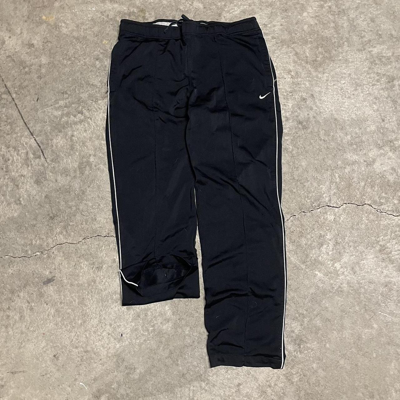 Nike Men's Black and White Joggers-tracksuits | Depop