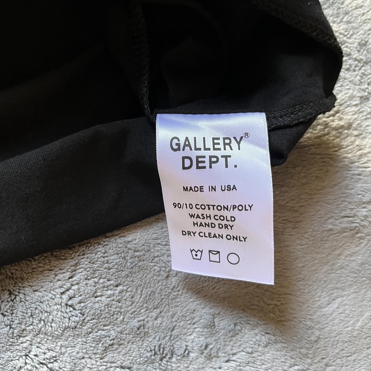 Black and Red GALLERY DEPT Hollywood T-shirt Size:... - Depop