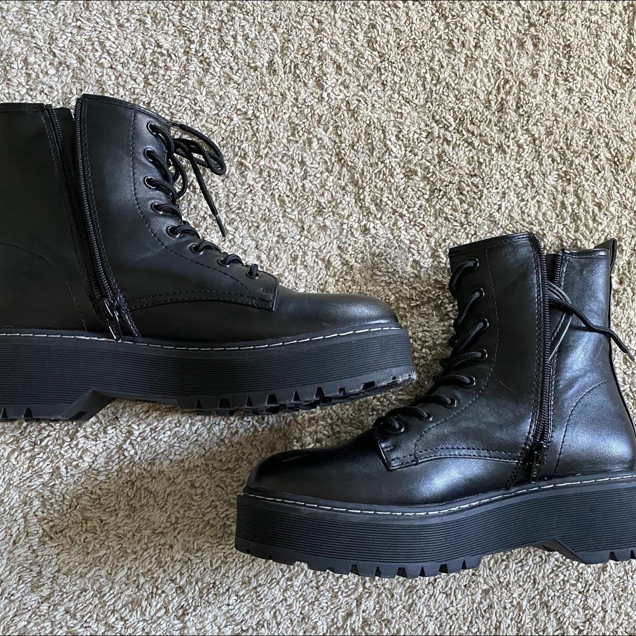 Black combat boots with zipper sides! Super cute and... - Depop