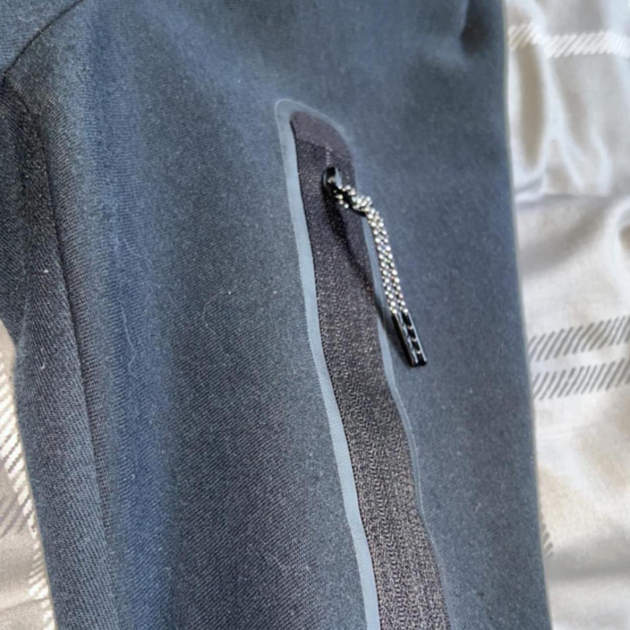 mens tech fleece black