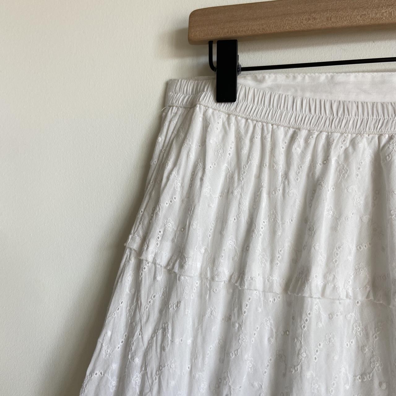 Preloved Women's Midi Skirt - White - L – White C… - image 4
