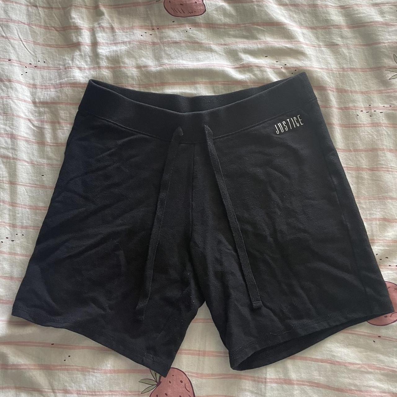 Justice Women's Black and White Shorts | Depop