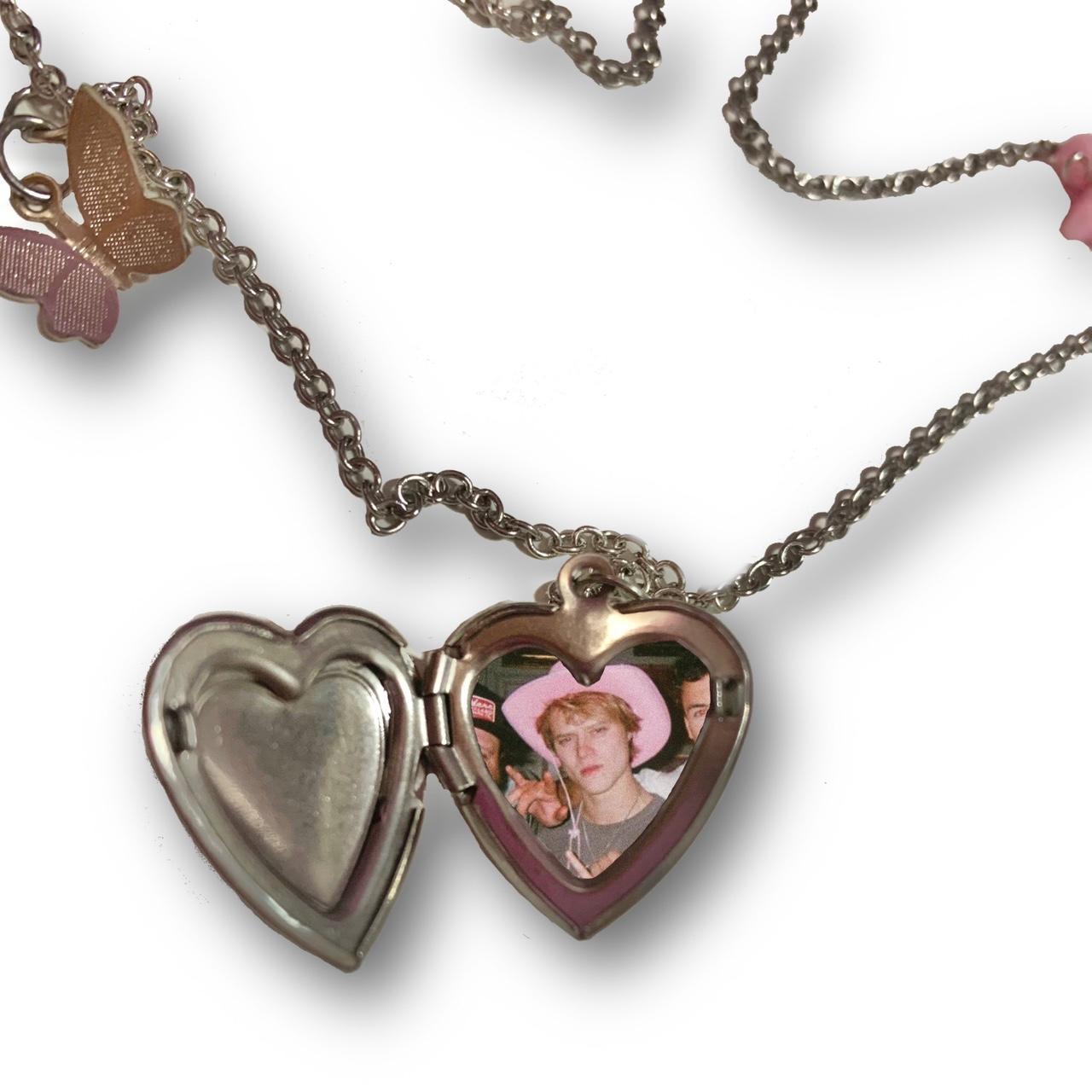 rudy pankow love heart locket necklace, jj