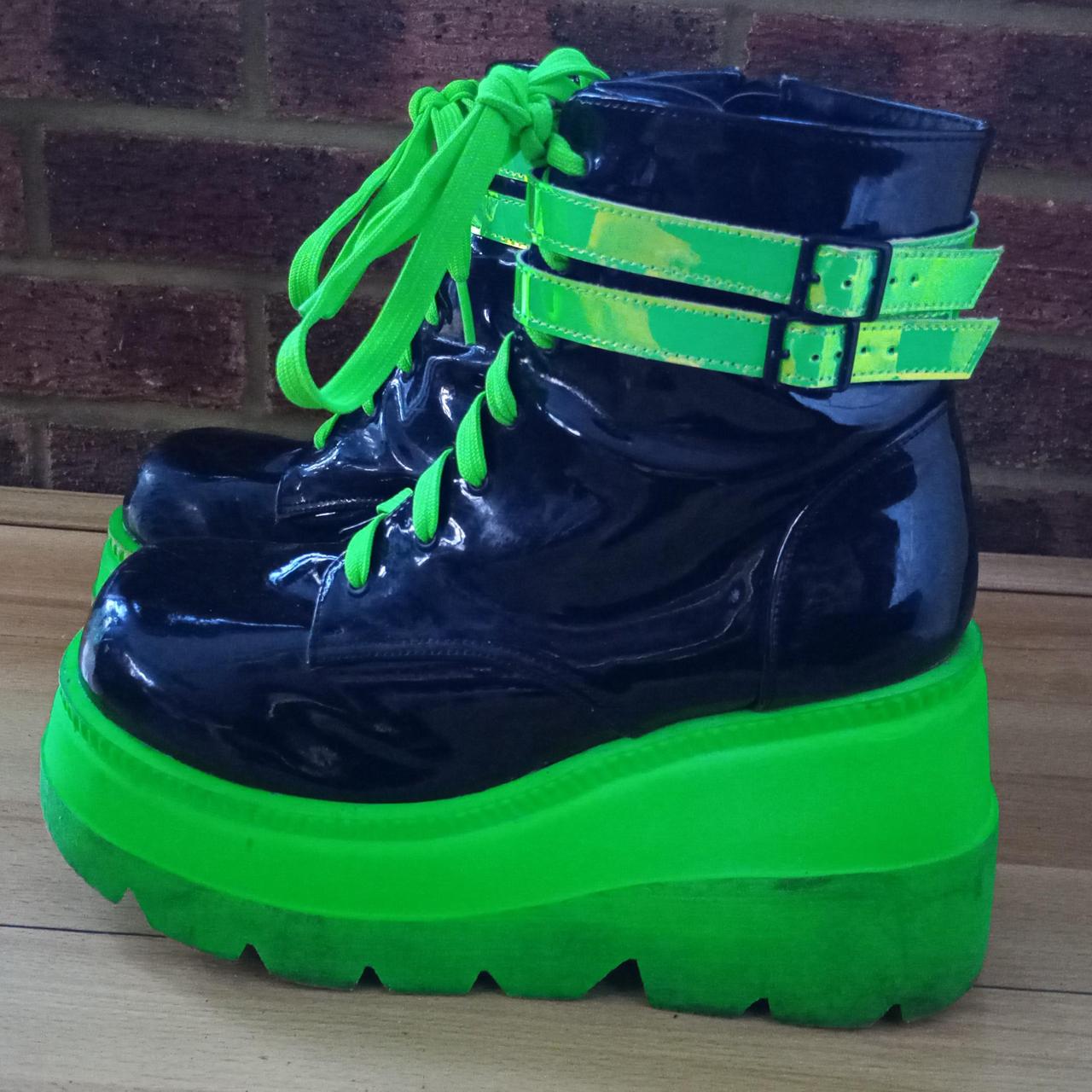 demonia shaker 52 black