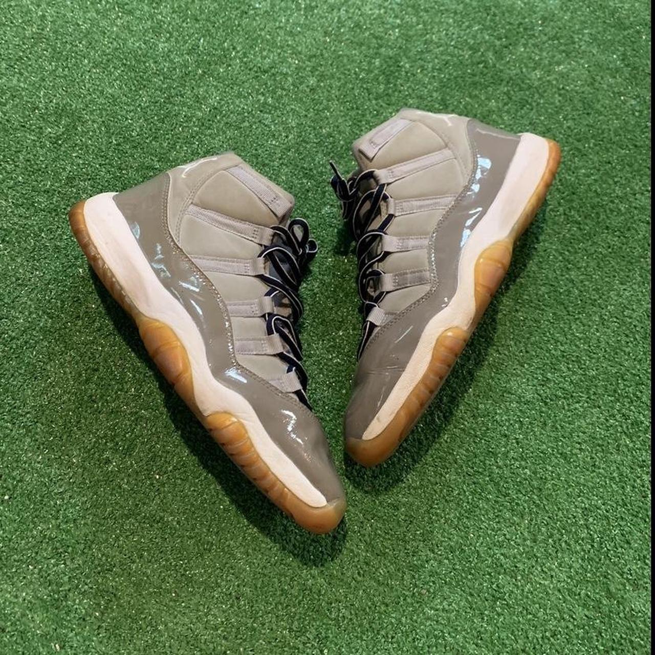 Jordan 11 Cool Grey 2001 Size 8.5 Please Note these. Depop