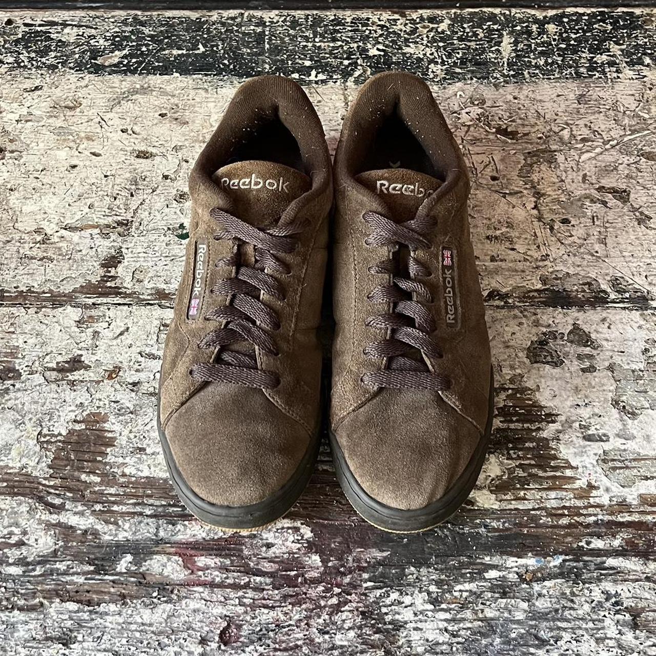 khaki reebok trainers