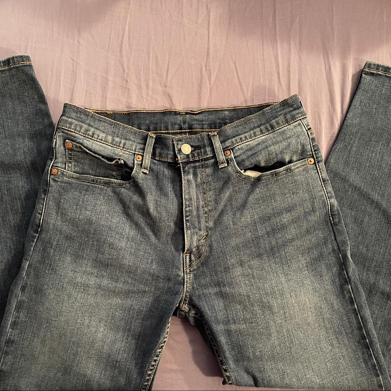 Levis on sale 502 32x30