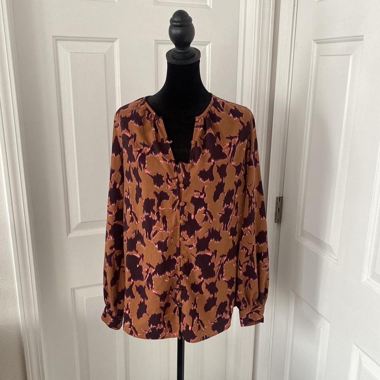 item listed by radiatejoyclothing