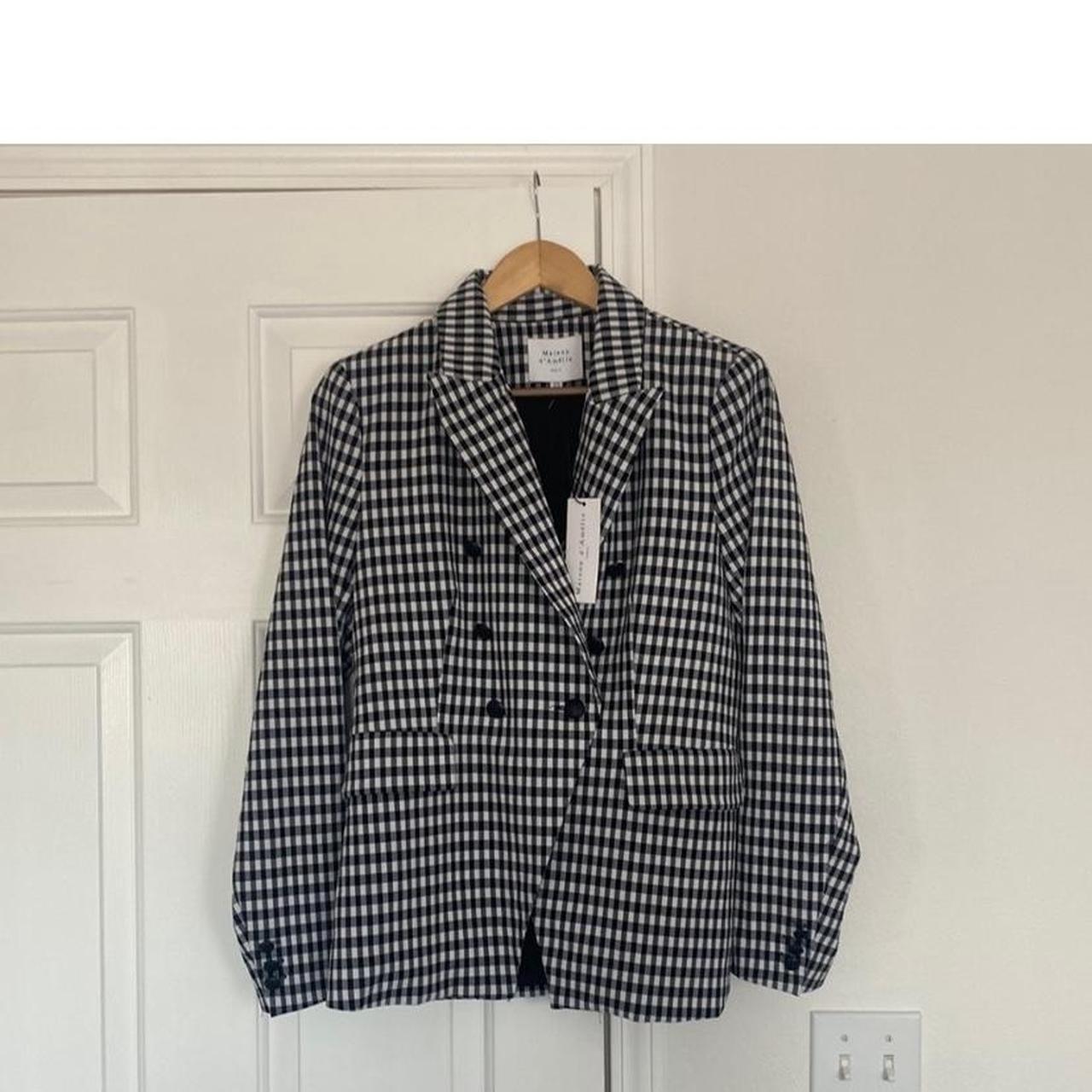 item listed by radiatejoyclothing