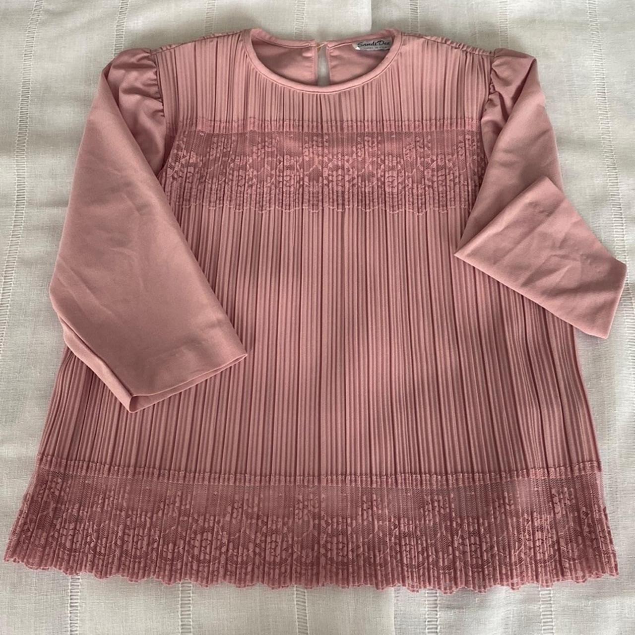 item listed by radiatejoyclothing